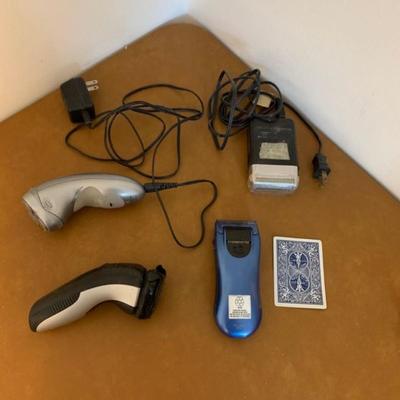 Electric Razor Bundle