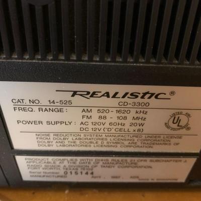 Realistic CD-3300 Stereo with Cassette and CD player