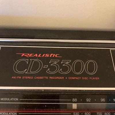 Realistic CD-3300 Stereo with Cassette and CD player
