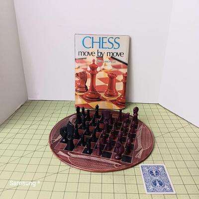 Fish Chess Set with Book
