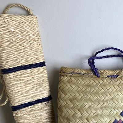 Cat Claw Pad and Straw Bag