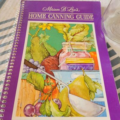 Pint Canning Jars and Canning Books (BG-DW)