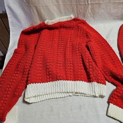 Hand Knit Sweaters, Vests, Blankets, & More (BO-JS)