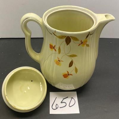 Cracked Halls Pitcher