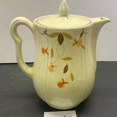 Cracked Halls Pitcher