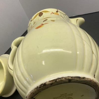 Cracked Halls Pitcher