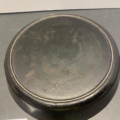 Lodge 8 Skillet