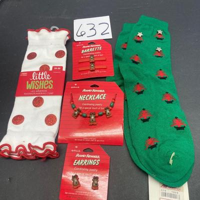 Girlâ€™s Christmas Lot