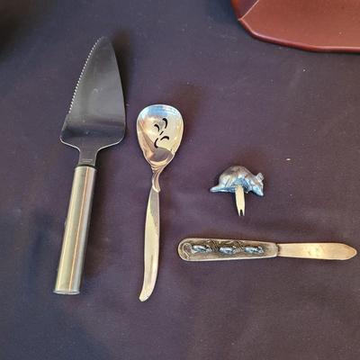 Cheese Spreaders, Trays and More (SR-CE)