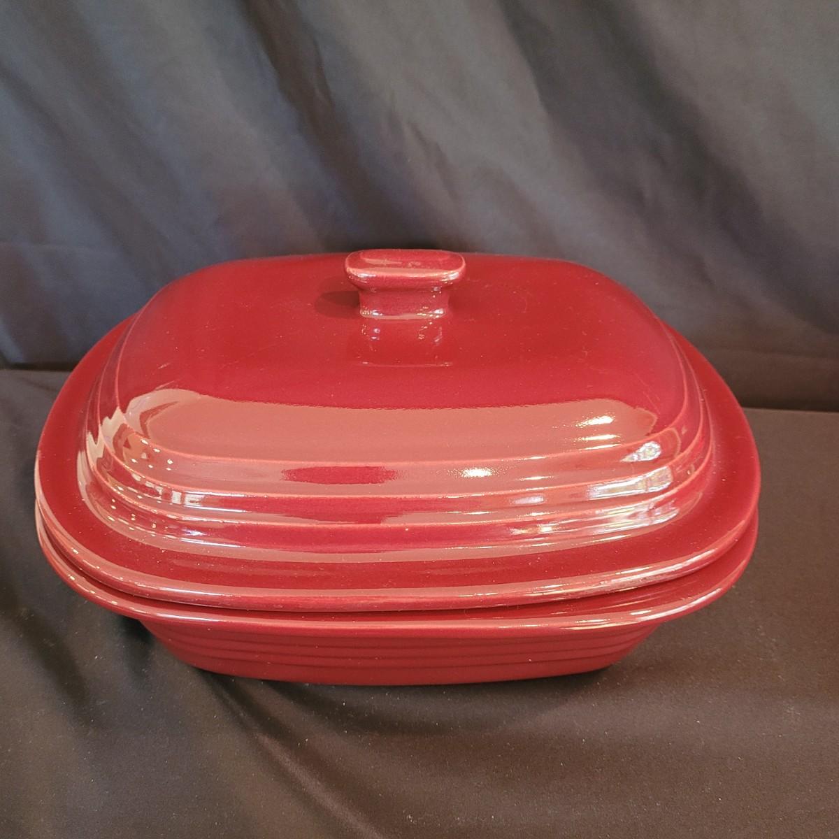 Pampered Chef Stoneware Baking Dish and More (SR-CE)