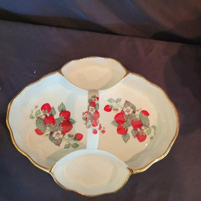 Bone China Strawberry Serveware and More (SR-CE)