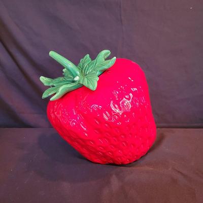 Bone China Strawberry Serveware and More (SR-CE)