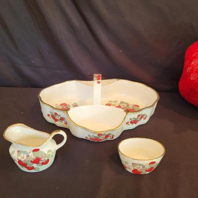 Bone China Strawberry Serveware and More (SR-CE)