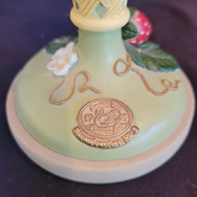 Bone China Strawberry Serveware and More (SR-CE)