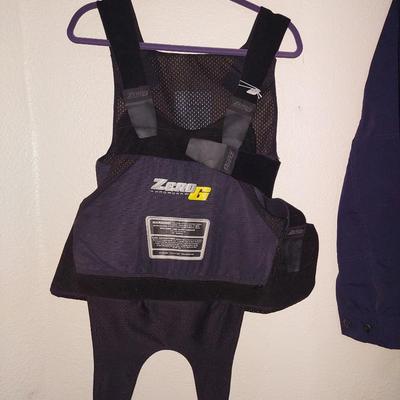 Safariland zero G Body armor vest