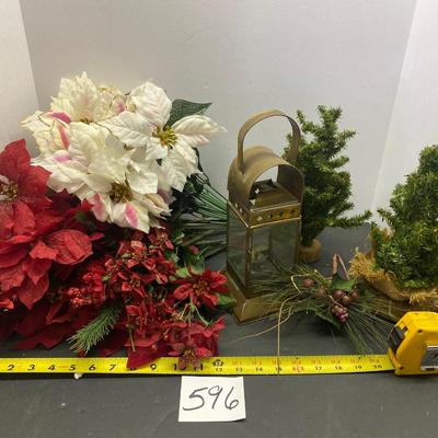 Christmas Floral Lot