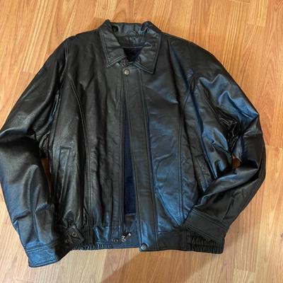 Mens leather jacket Large