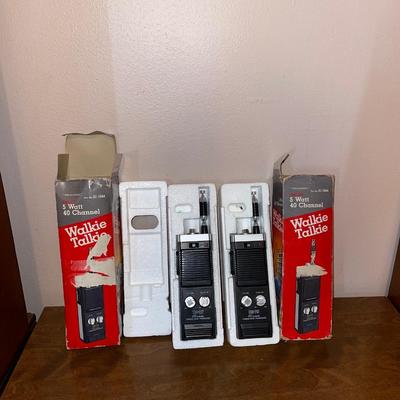 Realistic walkie talkies new