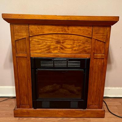 Solid wood fireplace