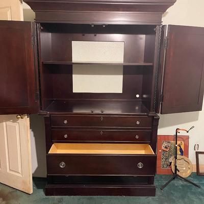 2 piece Lane dresser with top shelves.