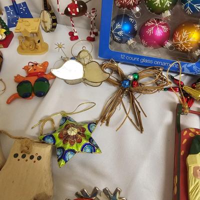 Assorted Christmas Ornaments  (US-JS)