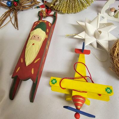 Assorted Christmas Ornaments  (US-JS)