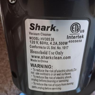 SHARK VACUUM CLEANER WITH ATTACHMENTS AND INSTRUCTIONS