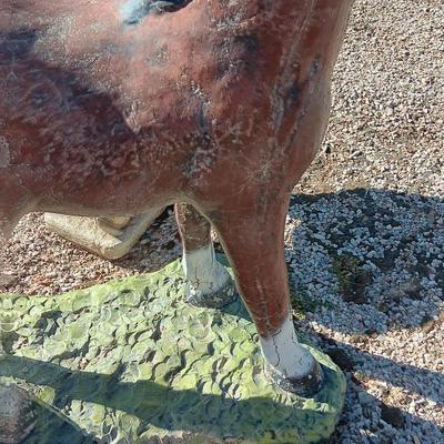 CEMENT YARD ART HORSE AND LAMB