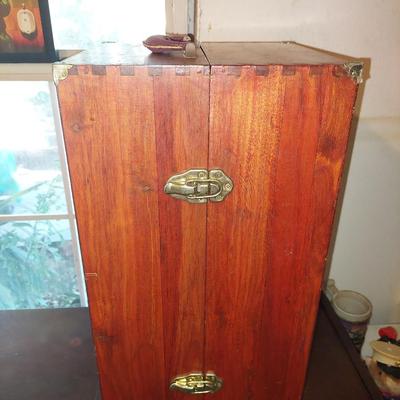 Unique storage box