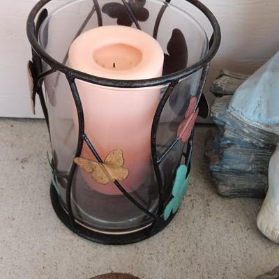 YARD / GARDEN ANIMALS AND BOY AND GIRL WITH CANDLE SCONCES
