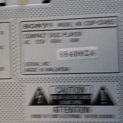 SONY 400 DISC DVD PLAYER WITH DVD MOVIES