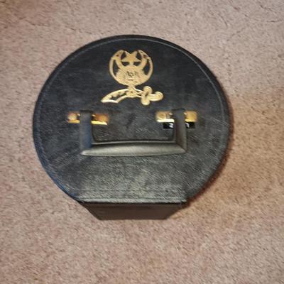 EL JEBEL HAT WITH BOLO PINS AND CASE