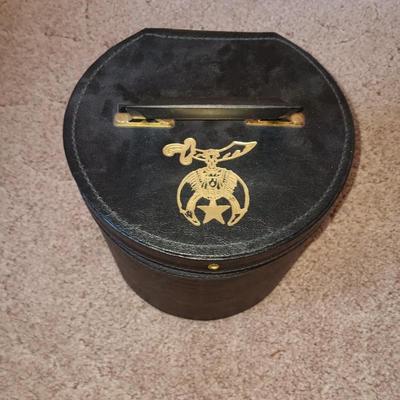 EL JEBEL HAT WITH BOLO PINS AND CASE