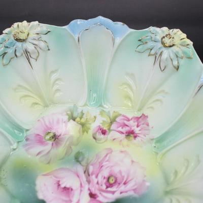 Vintage Victorian RS Prussia Daisy Mold Porcelain Floral Display Bowl