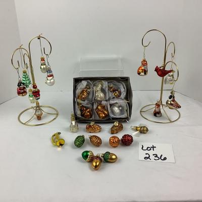 Lot 236 Lot of Vintage Miniature Blown Glass Ornaments