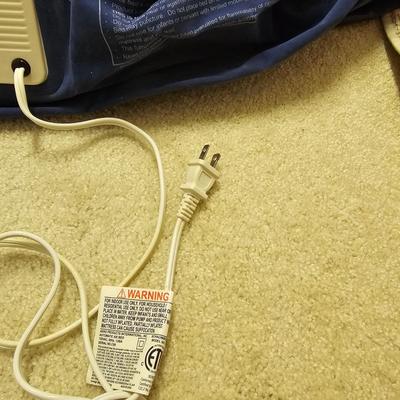 Mainstays Inflatable Mattress  (US-JS)