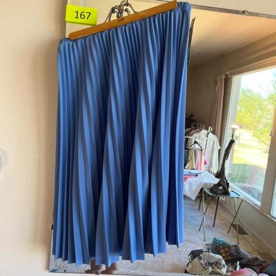 Vintage pleted skirt