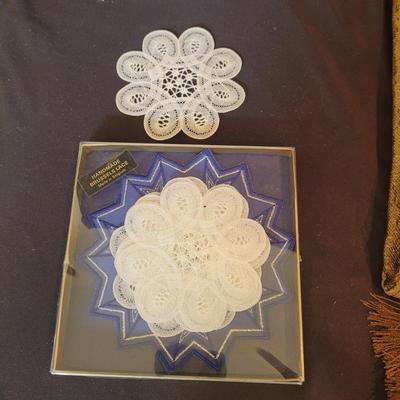 Table Linens, Placemats and More (K-CE)