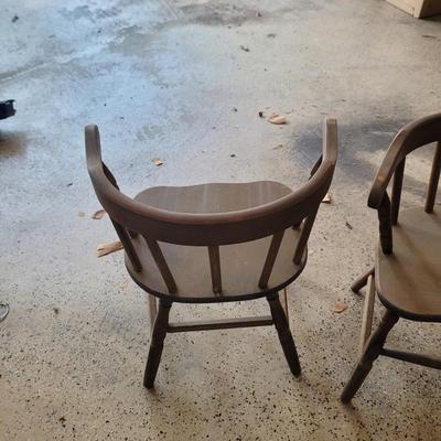 Kidâ€™s Wood Table and Chairs (G-CE)