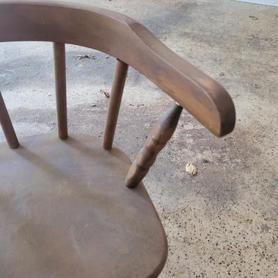 Kidâ€™s Wood Table and Chairs (G-CE)