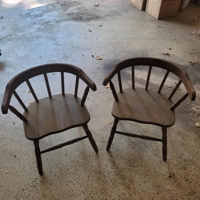 Kidâ€™s Wood Table and Chairs (G-CE)