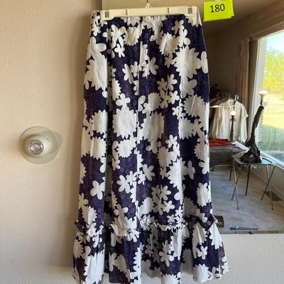 Flower Print long skirt