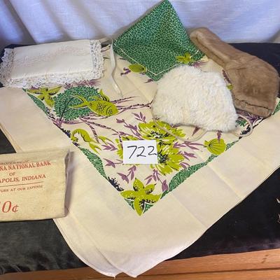 Fur,Fur Purse and Table Clothes