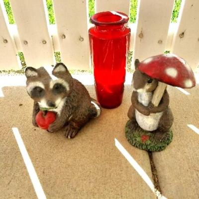 ADORABLE CEMENT RACOON & SQUIRL