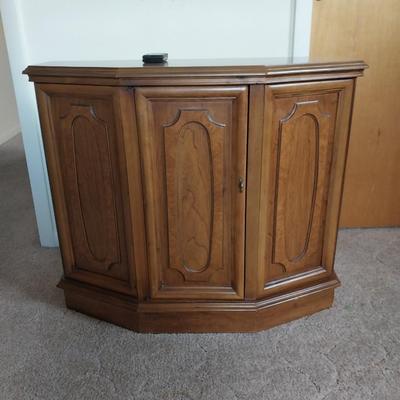 CUTE WOODEN STORAGE CABINET WITH SHELF