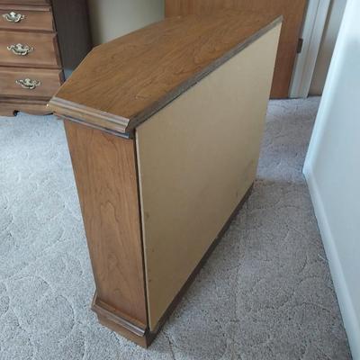 CUTE WOODEN STORAGE CABINET WITH SHELF