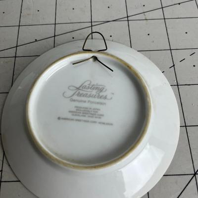 Praying Woman and Inspirational Mini Wall Plate