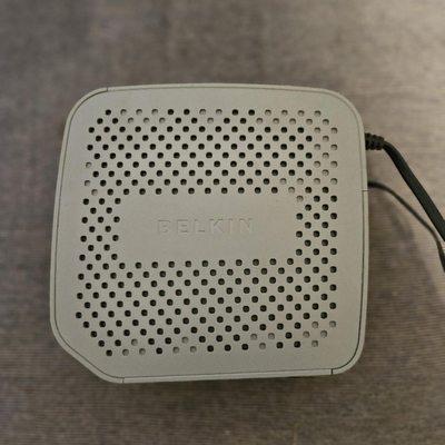 BELKIN BATTERY BACK UP UNIT