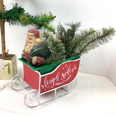 251 Vintage Feather Tree & Santa Sleigh