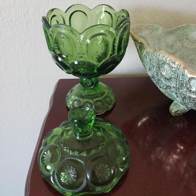 COLORFUL TURTLE LIGHT-VINTAGE DISH-GREEN CANDY DISH WITH LID